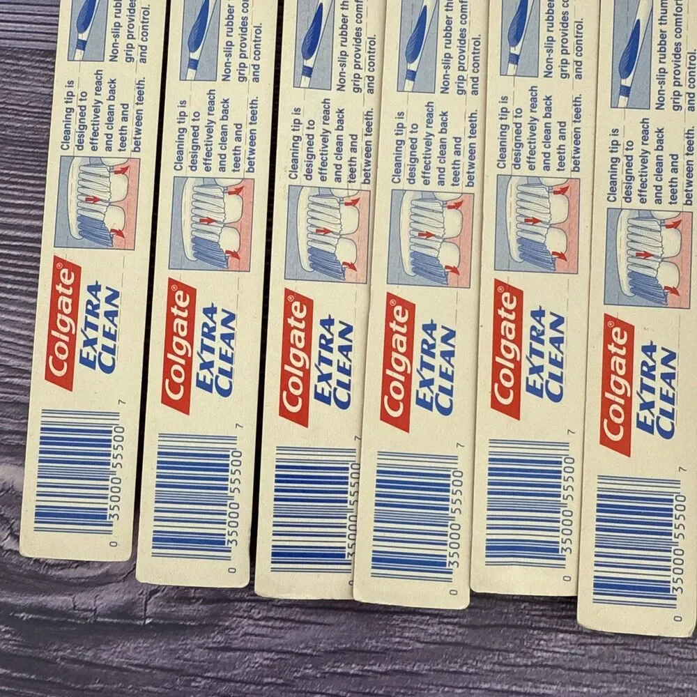 10 Colgate Toothbrush Extra Clean Soft Full Head 42 Cleaning Tip + Non-Slip Grip